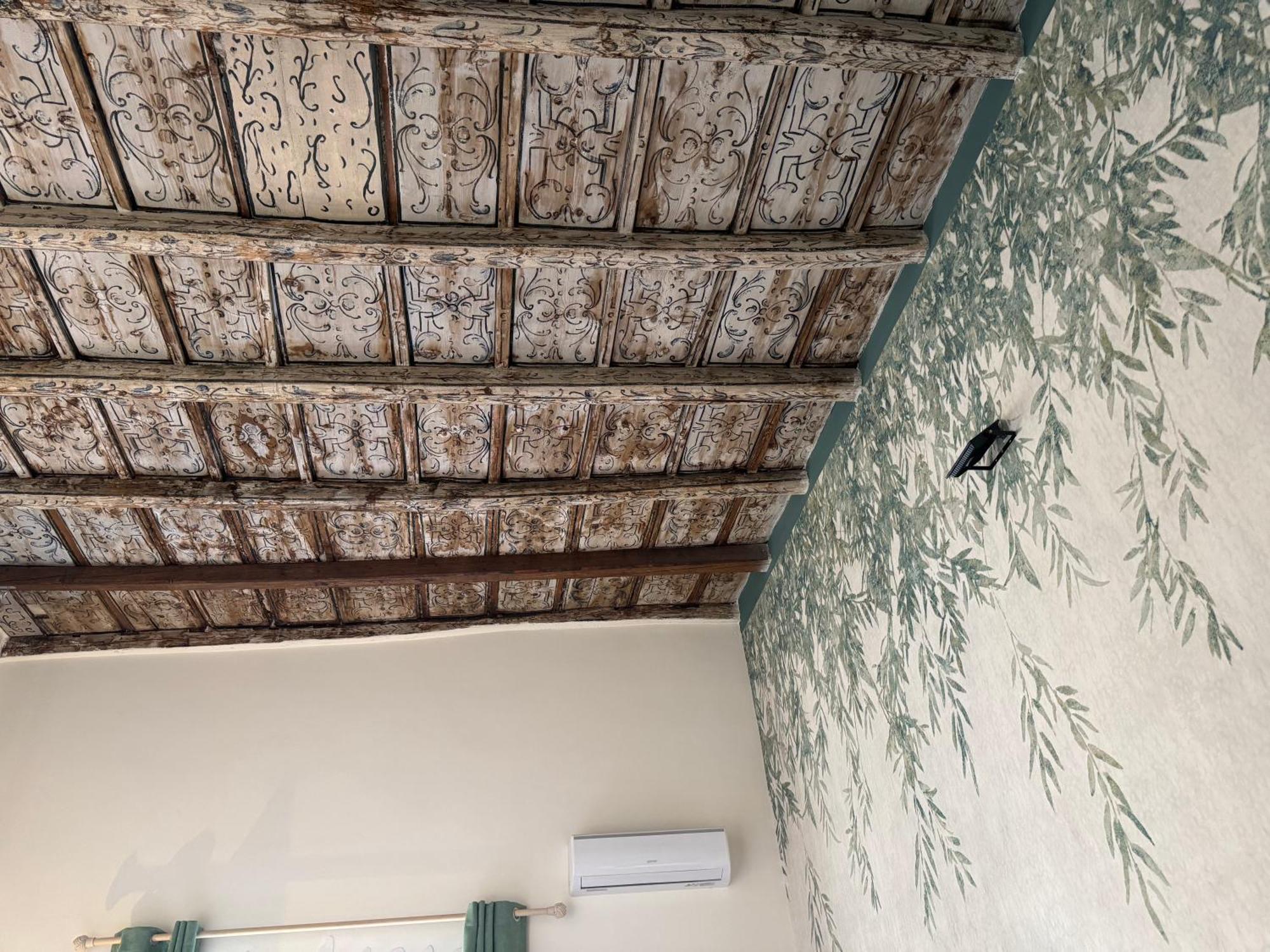 Donna Isabella A Ballaro Palermo Bagian luar foto